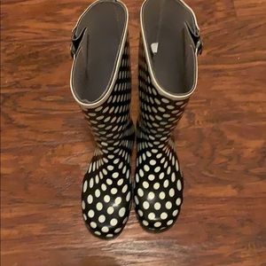 Nomad Footwear Shoes - NOMAD Black & White Polka Dot Rain Boots Nomad Footwear Shoes - NOMAD Black & White Polka Dot Rain Boots